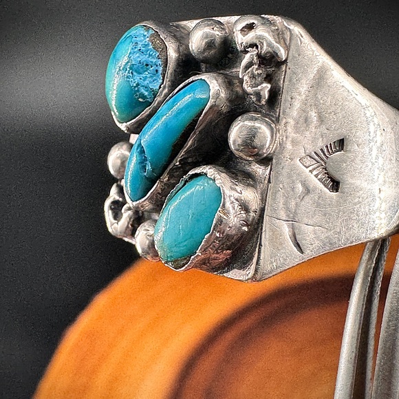 Vintage Sterling Silver Turquoise Ring | Size 11 | Native American Jewelry - Picture 7 of 9